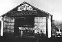 1909 - Bovolenta, l'hangar in legno costruito da Leonino da Zara nell'aerodromo (il primo in Italia) . (Corinto Baliello)